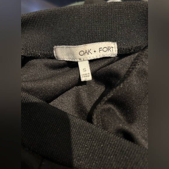 Oak + Fort black and white zip top.Black with white stripe on sleeves& shoulders - Picture 6 of 6